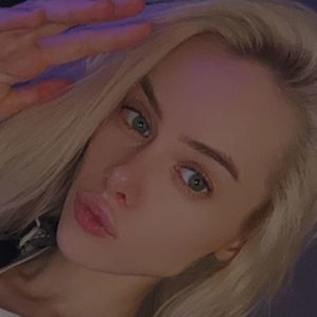 Nacktes geleaktes OnlyFans-Foto von Tati