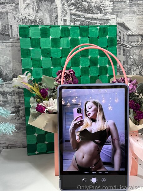 Nacktes geleaktes OnlyFans-Foto von Luisakaiser