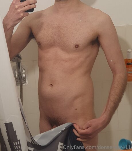 Nacktes geleaktes OnlyFans-Foto von Donserver411