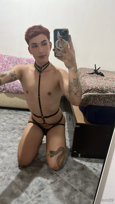Nacktes geleaktes OnlyFans-Foto von Nickifem09