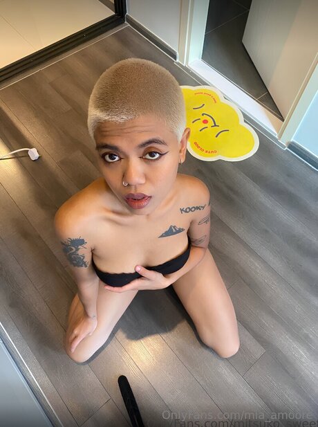 Mia Amoore