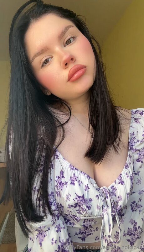 Nacktes geleaktes OnlyFans-Foto von Anicka Holcicka