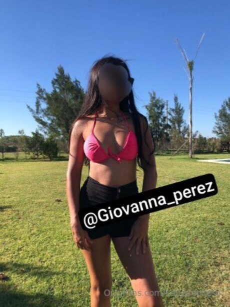 Nacktes geleaktes OnlyFans-Foto von Katieurlovesu