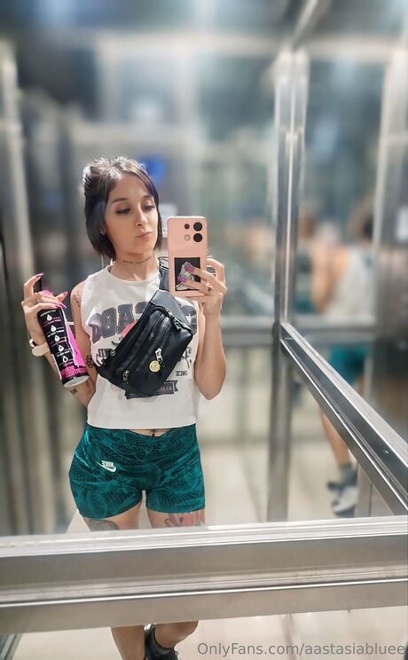 Nacktes geleaktes OnlyFans-Foto von Aastasiabluee