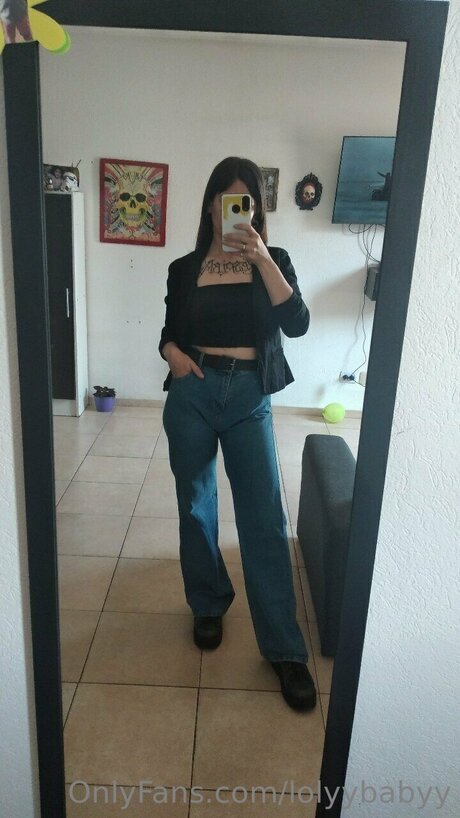 Nacktes geleaktes OnlyFans-Foto von Lolyybabyy