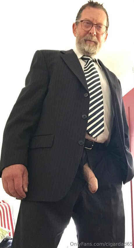 Cigardad65