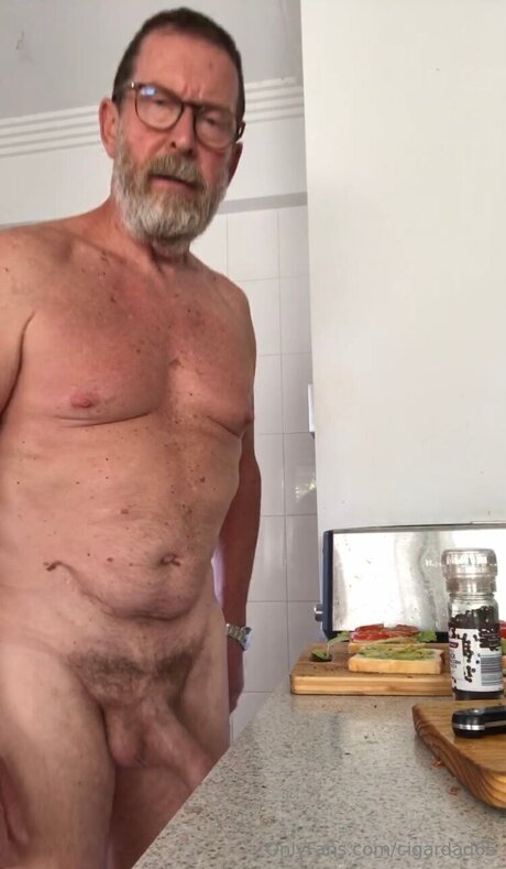 Cigardad65