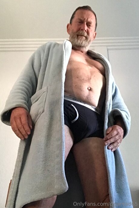 Cigardad65