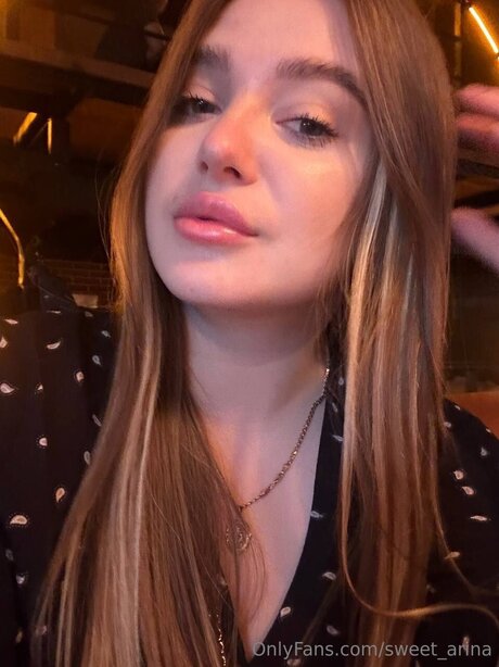 Arina Hot