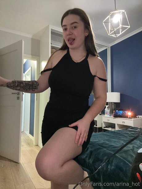 Arina Hot