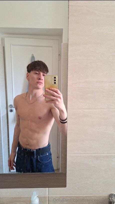 Nacktes geleaktes OnlyFans-Foto von Francescodinoi