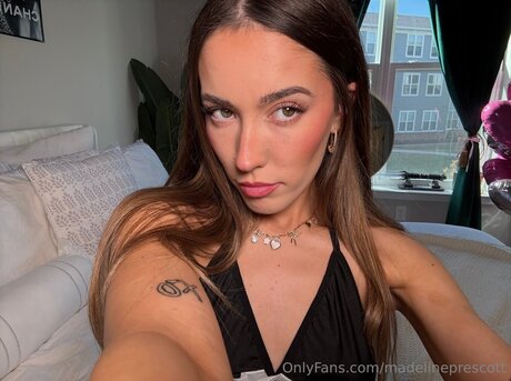 Nacktes geleaktes OnlyFans-Foto von Madelineprescott