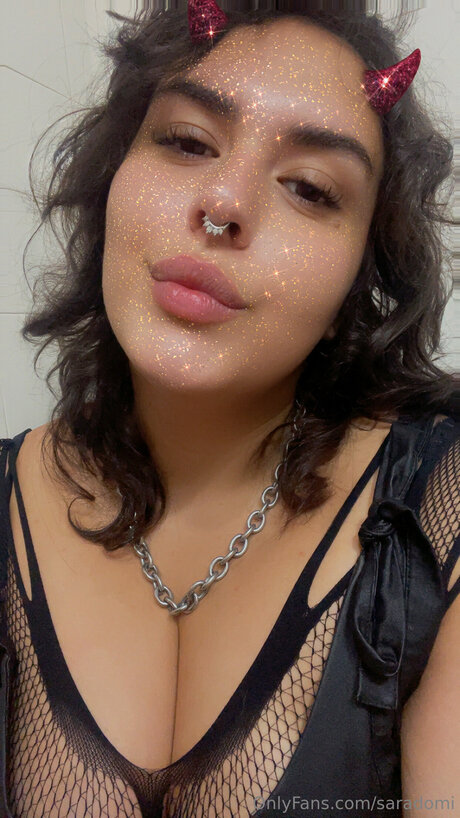 Nacktes geleaktes OnlyFans-Foto von Saradomi