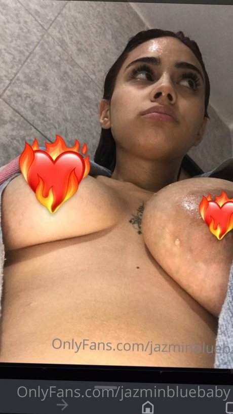 Nacktes geleaktes OnlyFans-Foto von Jazmin Blue Baby