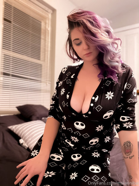 Nacktes geleaktes OnlyFans-Foto von Mskannibal