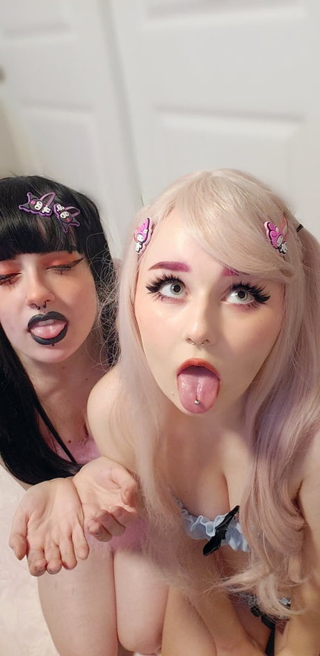 Nacktes geleaktes OnlyFans-Foto von Peachie Sweetie