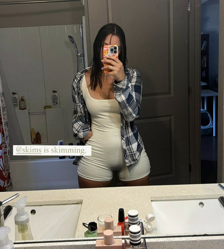 Nacktes geleaktes OnlyFans-Foto von Bella Potocny