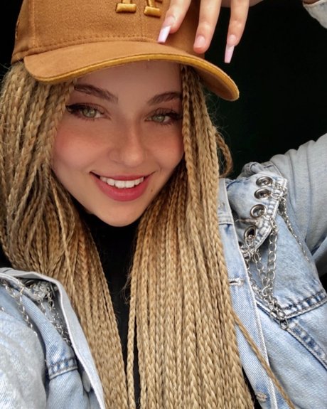 Nacktes geleaktes OnlyFans-Foto von Lourdesazu
