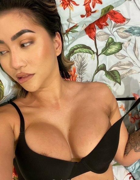 Nacktes geleaktes OnlyFans-Foto von Rosemary Radeva