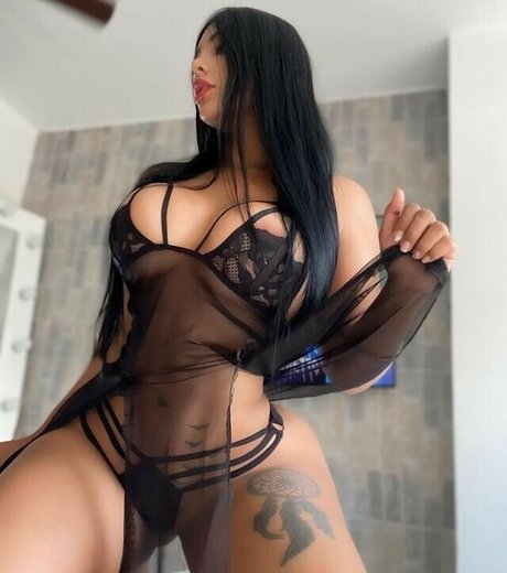 Nacktes geleaktes OnlyFans-Foto von Carovelez Betancourth