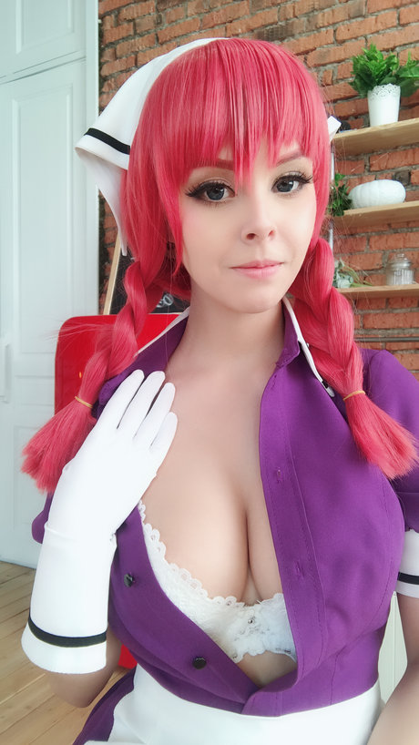 Helly Valentine
