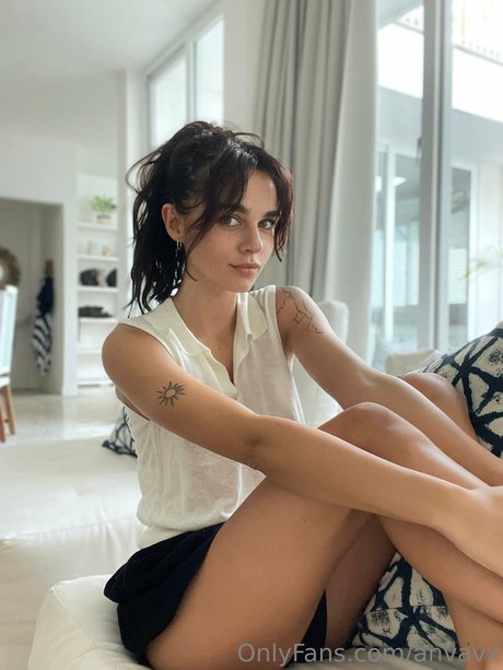 Nacktes geleaktes OnlyFans-Foto von Ana Vavx