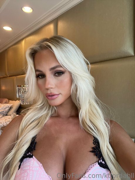 Nacktes geleaktes OnlyFans-Foto von Kt Lordahl