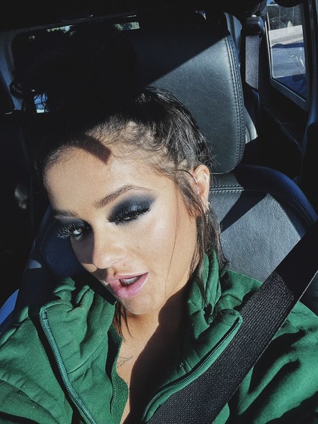 Nacktes geleaktes OnlyFans-Foto von Ryan Reid