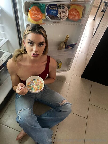 Mariiahneedless