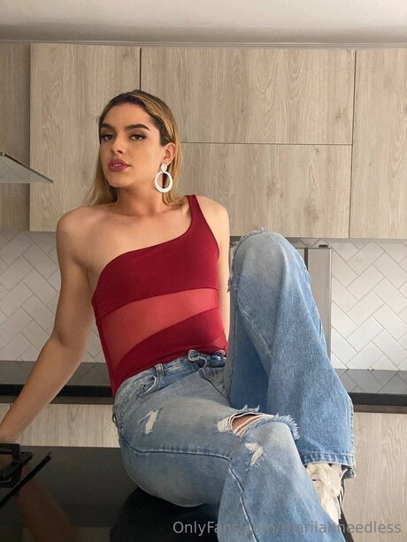 Mariiahneedless
