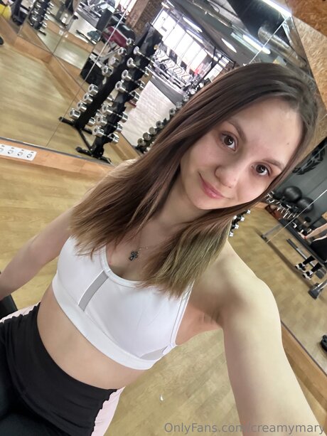 Nacktes geleaktes OnlyFans-Foto von Littleangelmary