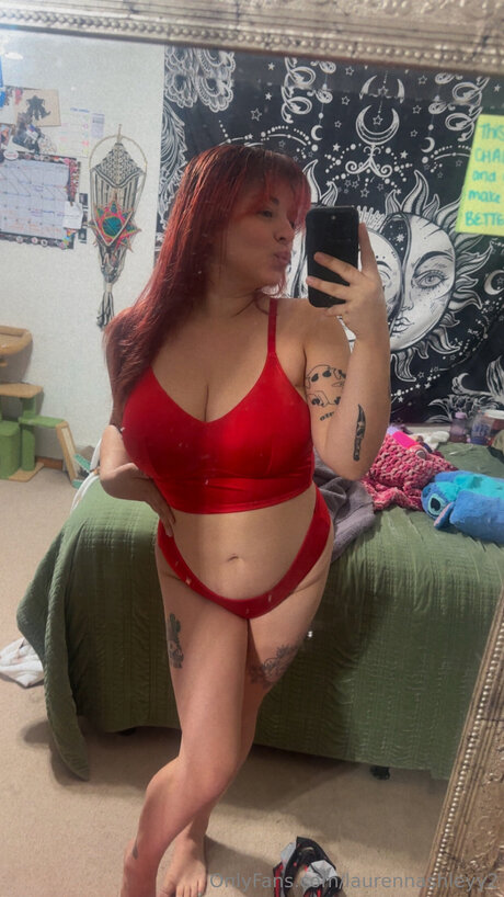 Nacktes geleaktes OnlyFans-Foto von Laurennashleyy2