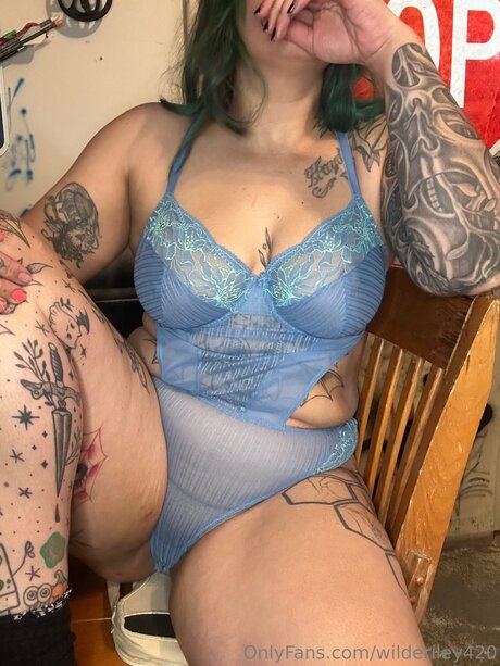 Nacktes geleaktes OnlyFans-Foto von Wilderiley420