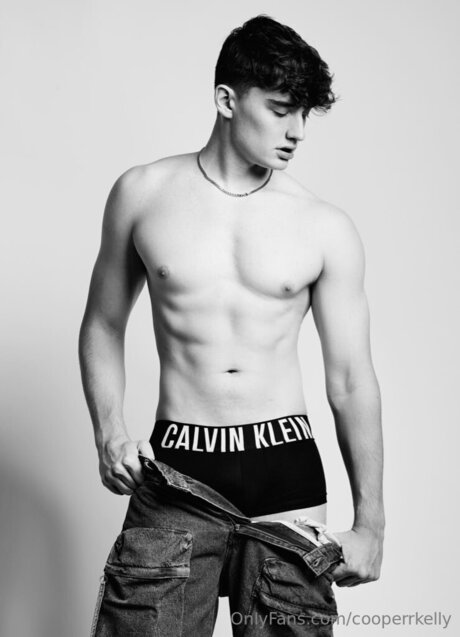 Nacktes geleaktes OnlyFans-Foto von Cooperrkelly