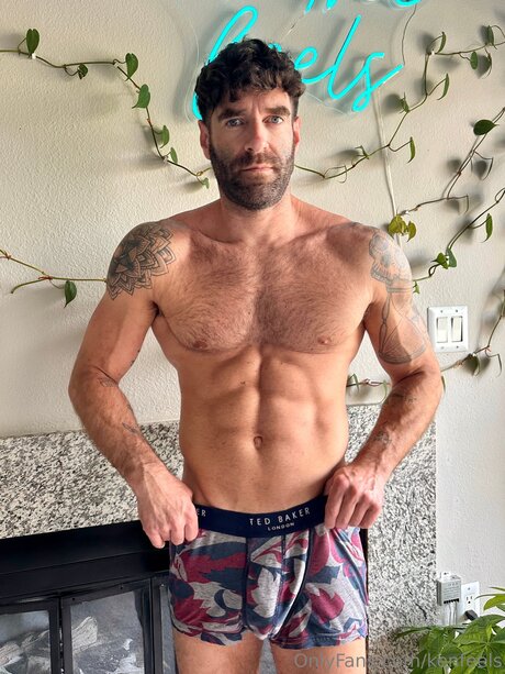 Nacktes geleaktes OnlyFans-Foto von Kenfeels
