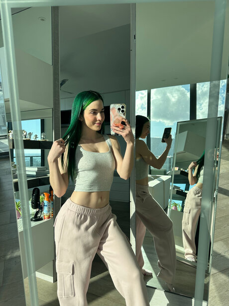 Nacktes geleaktes OnlyFans-Foto von Baileyfree