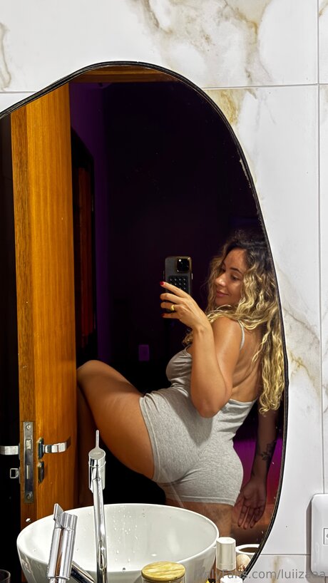 Nacktes geleaktes OnlyFans-Foto von Luiizaaa