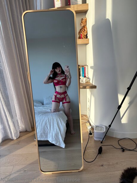 Laararose