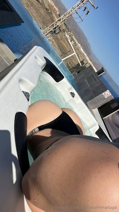 Nacktes geleaktes OnlyFans-Foto von Laurasommaruga