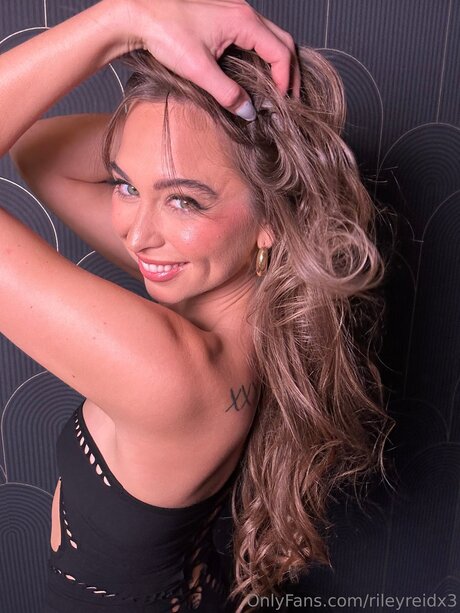 Nacktes geleaktes OnlyFans-Foto von Rileyreidx3