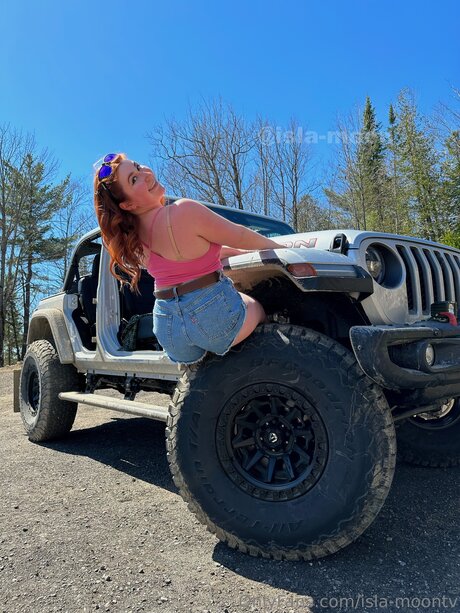 Nacktes geleaktes OnlyFans-Foto von Isla Moontv