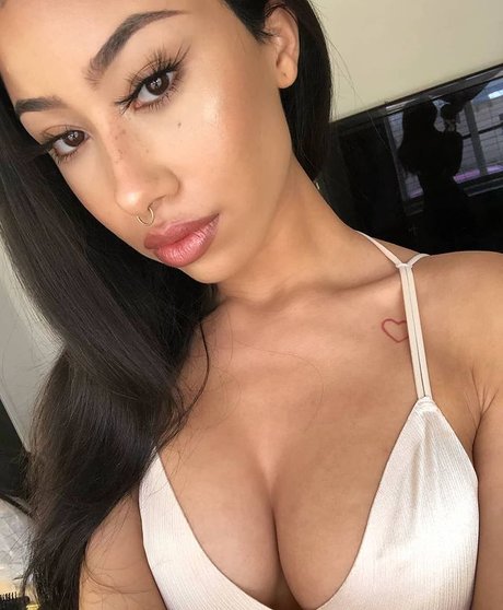 Nacktes geleaktes OnlyFans-Foto von Babyx Angelkittyy