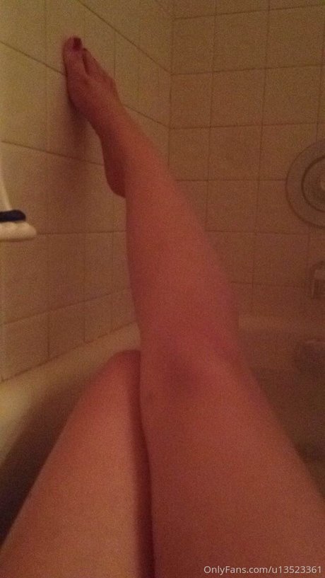 Nacktes geleaktes OnlyFans-Foto von Chloe Rose