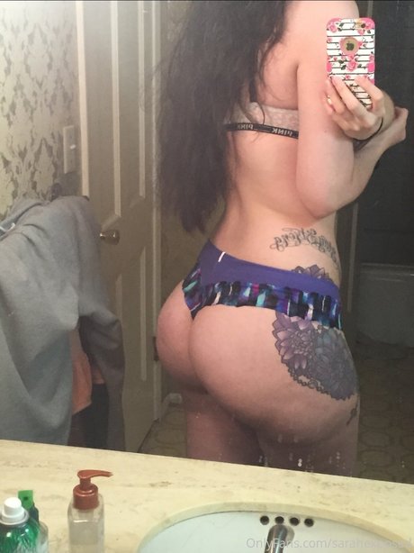 Nacktes geleaktes OnlyFans-Foto von Sarah