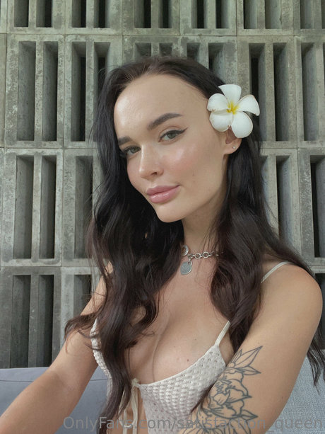 Sasha Sparrow