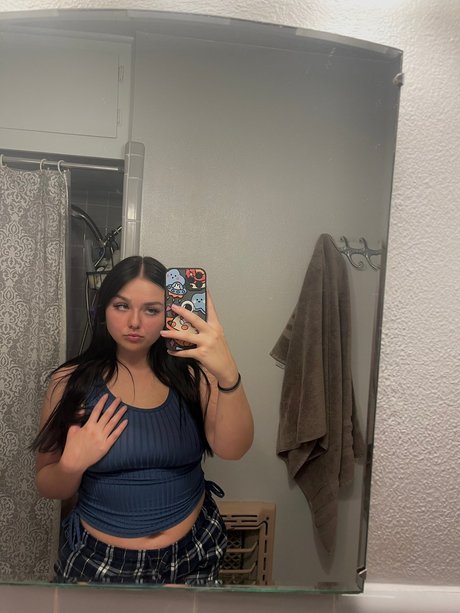 Nacktes geleaktes OnlyFans-Foto von Cherrybae