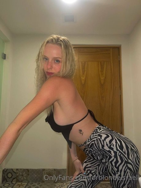 Nacktes geleaktes OnlyFans-Foto von Onlytwinz