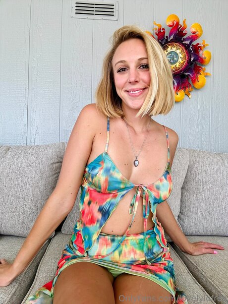 Nacktes geleaktes OnlyFans-Foto von Lovelylofree