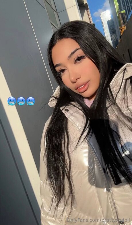 Brattyxxdoll