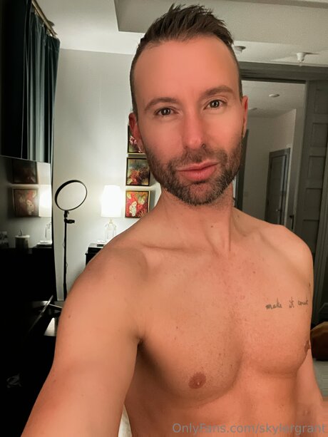 Nacktes geleaktes OnlyFans-Foto von Skylergrant